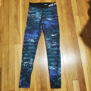 Nike pro leggings